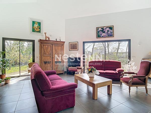 MAISON A VENDRE - RILLIEUX-LA-PAPE - QUARTIER LA ROUE - 122 m² - JARDIN - GARAGE