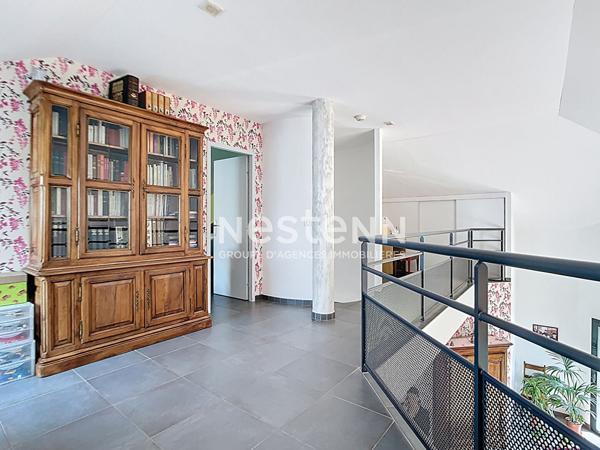 MAISON A VENDRE - RILLIEUX-LA-PAPE - QUARTIER LA ROUE - 122 m² - JARDIN - GARAGE