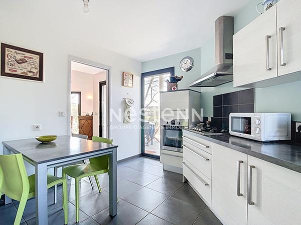 MAISON A VENDRE - RILLIEUX-LA-PAPE - QUARTIER LA ROUE - 122 m² - JARDIN - GARAGE