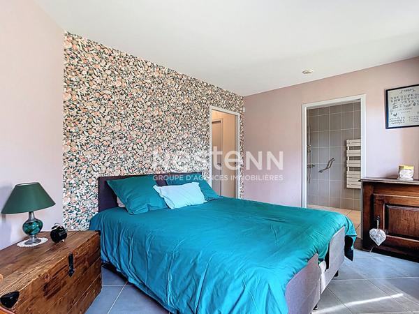 MAISON A VENDRE - RILLIEUX-LA-PAPE - QUARTIER LA ROUE - 122 m² - JARDIN - GARAGE