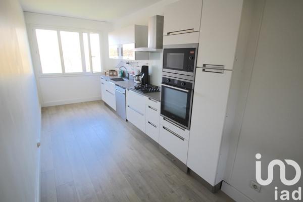 Appartement 5 pièces de 99 m² à Viry-Châtillon (91170)