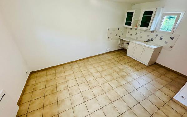 Appartement à louer    2 pièces • 29,95 m2 Couilly-Pont-aux-Dames