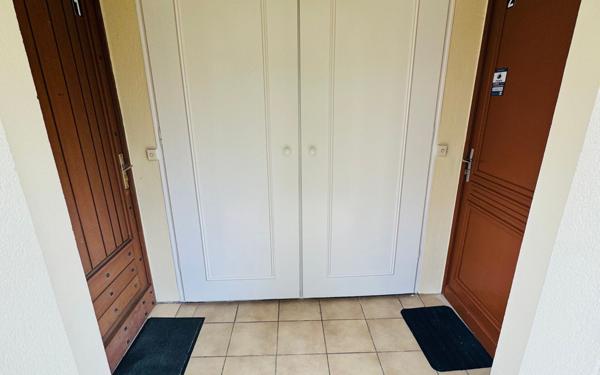 Appartement à louer    2 pièces • 29,95 m2 Couilly-Pont-aux-Dames