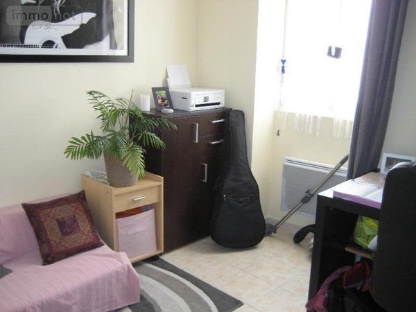 Appartement à louer à L'Isle-Adam dans le Val-d'Oise (95290), ref : IA/GR/T3/3G   
Centre ville