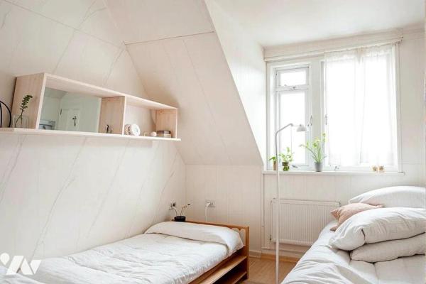 PARIS 7ème, Av Robert Schuman, Appartement 134 m², 5 pièces, cave, garage, chambres-de-bonnes.