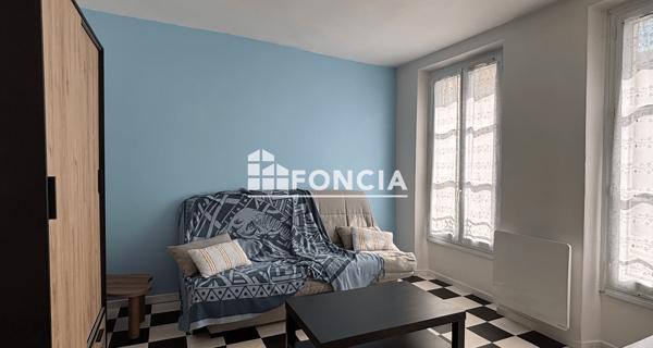 Location Studio meublé 27.13 m² - ÉTampes 91150