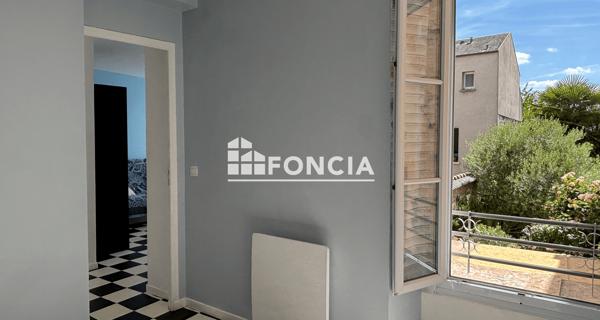 Location Studio meublé 27.13 m² - ÉTampes 91150