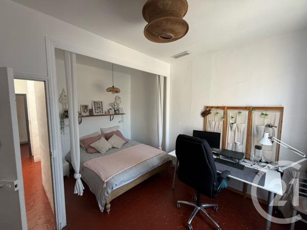 Maison à vendre  6 pièces - 132 m 2   MARSEILLE  - 13016