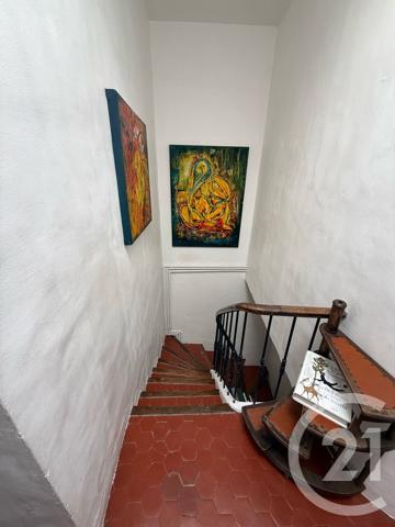 Maison à vendre  6 pièces - 132 m 2   MARSEILLE  - 13016