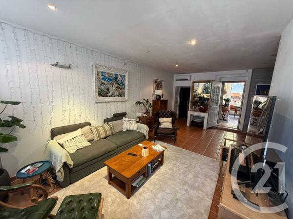 Maison à vendre  6 pièces - 132 m 2   MARSEILLE  - 13016