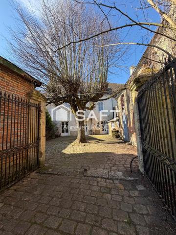 Ensemble immobilier fort rendement locatif.
