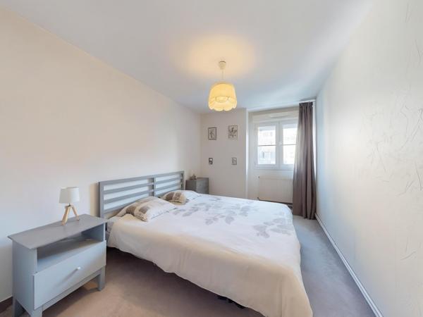 Appartement 6 pièces - 106 m² Exclusivité efficity