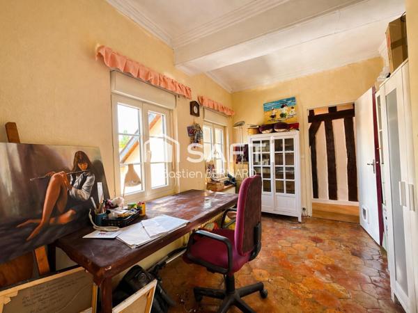 Maison de caractère 228 m² avec jardin en centre-ville