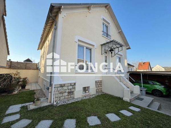 À vendre Maison 5 pièces 101 m² - Mantes-la-jolie 78200