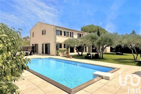 Maison à vendre 8 pièces 280 m² Saint-Maximin