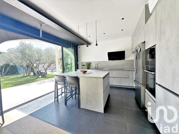 Maison à vendre 8 pièces 280 m² Saint-Maximin