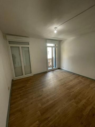Perpignan centre-ville - Investissement rare - Lot de 3 appartements loués - Rentabilité 9 %'