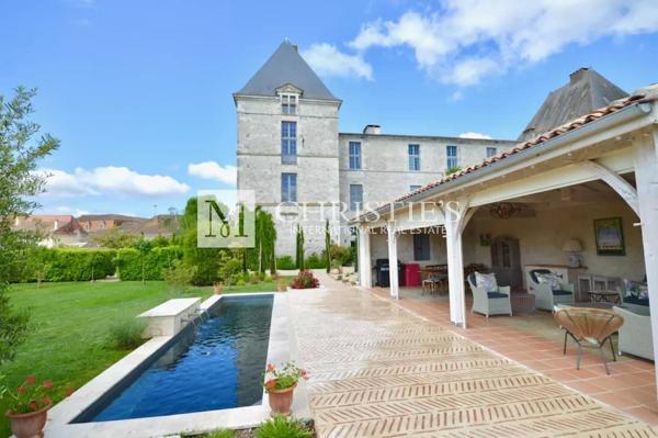 La Tour Sud – Une histoire gravée dans la pierre