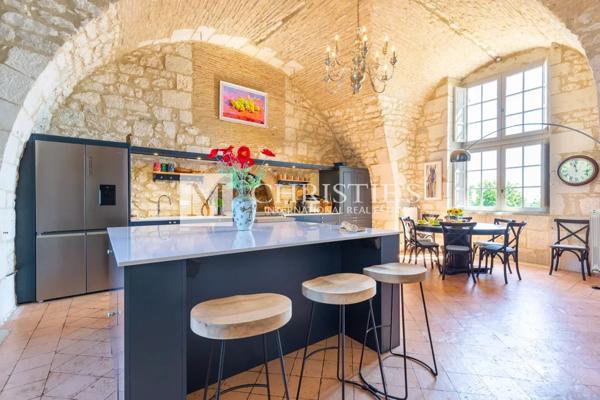 La Tour Sud – Une histoire gravée dans la pierre