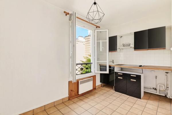 Appartement Paris 9 e - NOTRE-DAME-DE-LORETTE / RUE DES MARTYRS