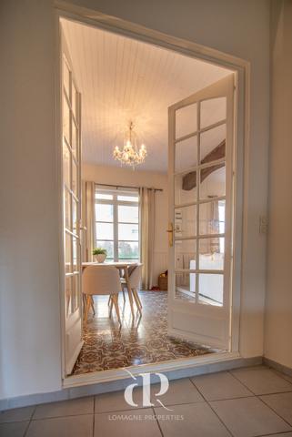 Dunes (82340) Spacieuse maison de village à quatre chambres avec jardin