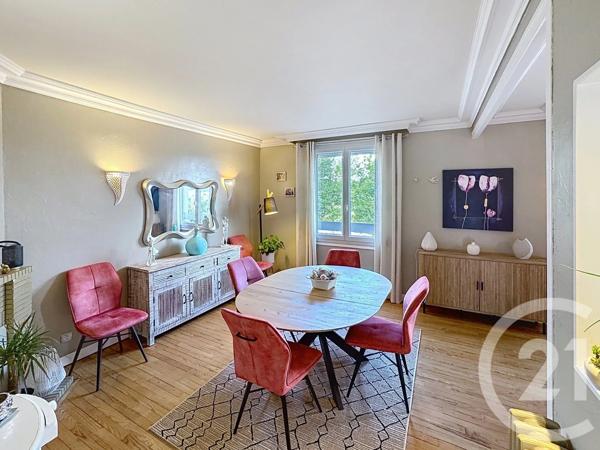 Maison à vendre  6 pièces - 135 m 2   LANDERNEAU  - 29