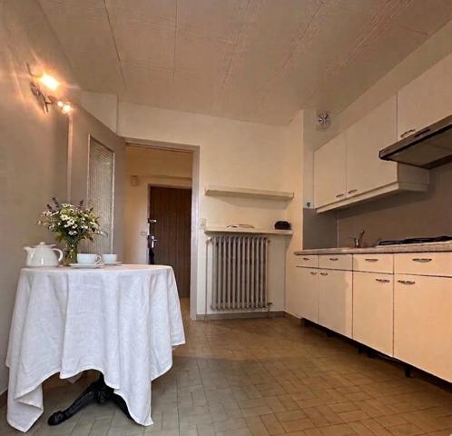 VENTE : Grand Studio (type T2) de 42 m² en plein cœur de Saint-Julien-en-Genevois proche douane de Perly