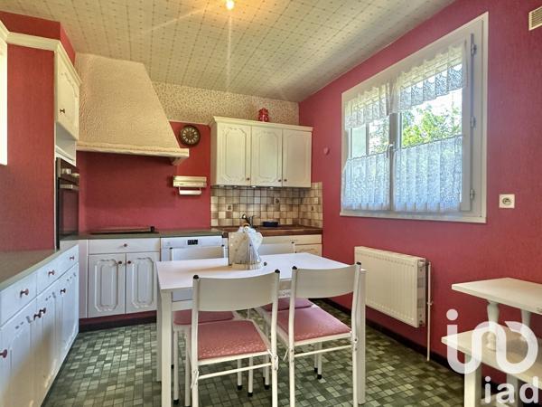 Maison à vendre 7 pièces 135 m² Saint-Julien-du-Sault