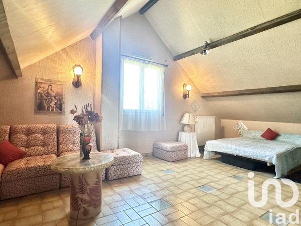 Maison à vendre 7 pièces 135 m² Saint-Julien-du-Sault