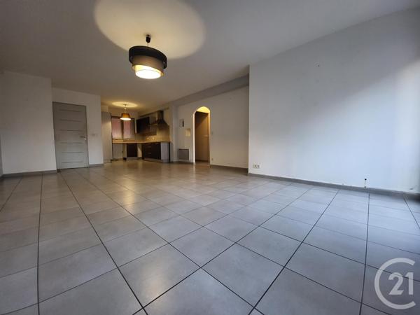 Appartement T3 à vendre  3 pièces - 72,36 m2 CERET - 66