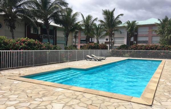 Appartement à vendre 3 pièces SAINT FRANCOIS ()