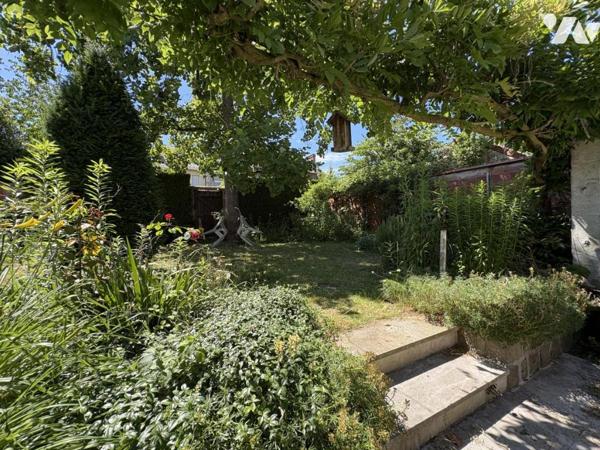 Maison familiale centre ville basse avec jardin (7 chambres)