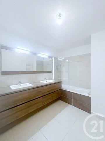 Appartement T4 à vendre  4 pièces - 112,40 m 2   LE CRES  - 34