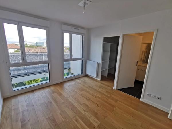 T4 dernier étage avec terrasse 35 m² – Résidence "Le Parc St Martin" – Toulouse Saint-Martin-du-Touch