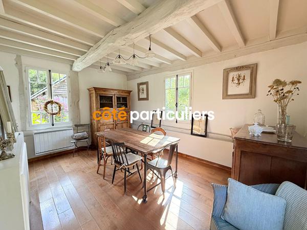 Vente Maison136 m² - 6 Pièces - GRAND BOURGTHEROULDE (27520)