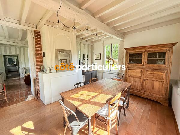 Vente Maison136 m² - 6 Pièces - GRAND BOURGTHEROULDE (27520)