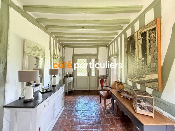 Vente Maison136 m² - 6 Pièces - GRAND BOURGTHEROULDE (27520)