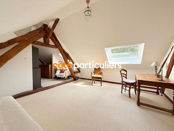 Vente Maison136 m² - 6 Pièces - GRAND BOURGTHEROULDE (27520)