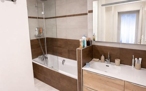 Appartement à vendre    3 pièces • 75,39 m2 Bailly