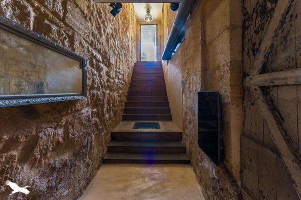 Appartement à vendre |                                       Bordeaux |                                        3 pièces  |  75 m²