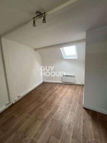 Studio à louer dans le centre-ville de Péronne