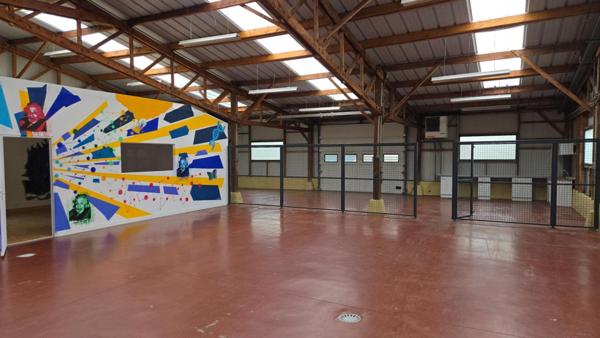 SECTEUR DREUX - Local d'activité 375 m² sur parcelle 1424 m2