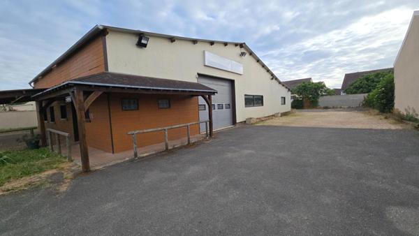 SECTEUR DREUX - Local d'activité 375 m² sur parcelle 1424 m2