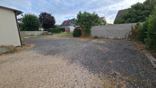 SECTEUR DREUX - Local d'activité 375 m² sur parcelle 1424 m2