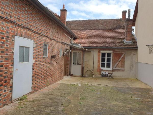 Maison à vendre à Monthelon dans la Marne (51530), ref : 51025-1057483
