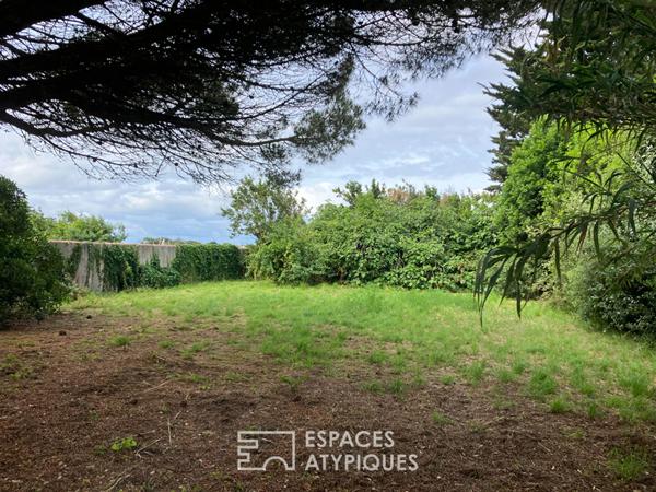 Terrain constructible à 100 mètres de la plage