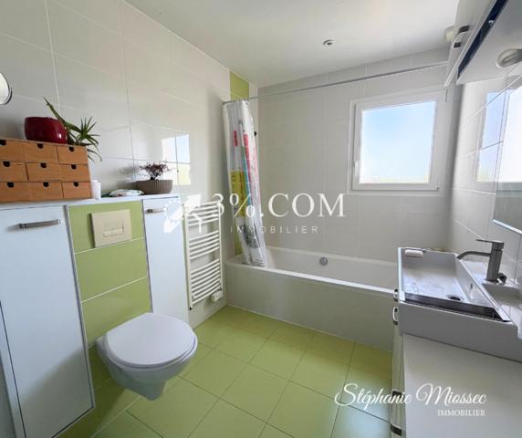 Maison 6 pièce(s) 4 chambre(s) 130 m²