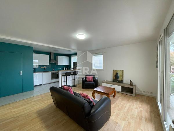 Location F3 meublé -67 m² - Vue lac Villaroy - Centre Guyancourt