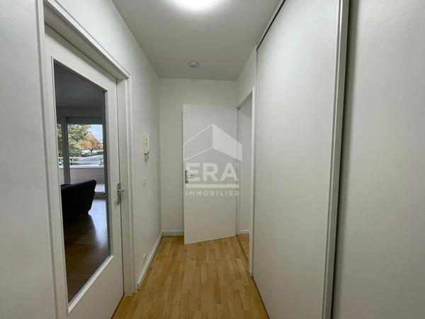 Location F3 meublé -67 m² - Vue lac Villaroy - Centre Guyancourt