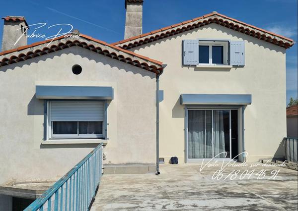 Maison de 328m²  possibilité de 2 logements sur 3 niveaux à Montélimar